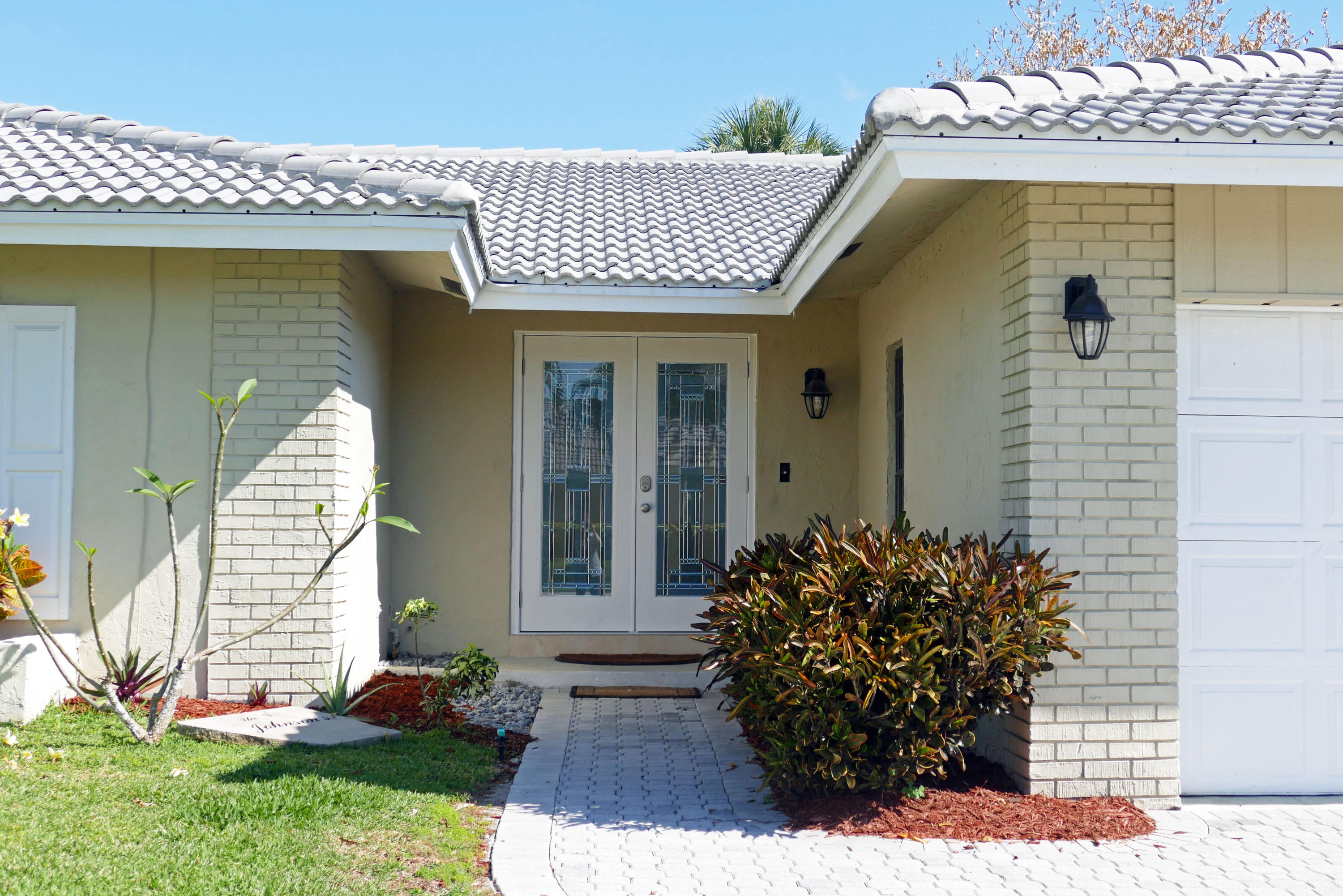 4809 Brandywine Drive Boca Raton, FL 33487 - Photo 4 of 32 Front Entry