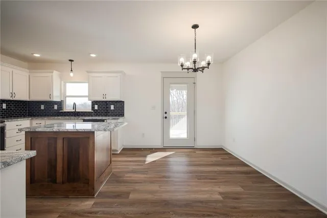 $340,000 | 1307 Northeast Sequoia Court, Oak Grove, MO 64075