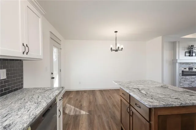 $340,000 | 1307 Northeast Sequoia Court, Oak Grove, MO 64075