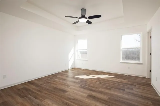 $340,000 | 1307 Northeast Sequoia Court, Oak Grove, MO 64075