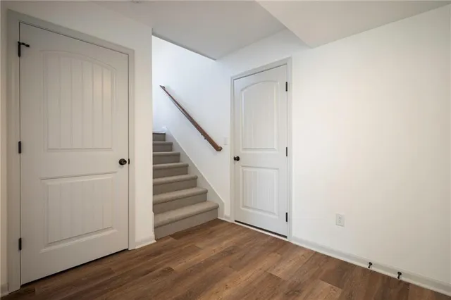 $340,000 | 1307 Northeast Sequoia Court, Oak Grove, MO 64075