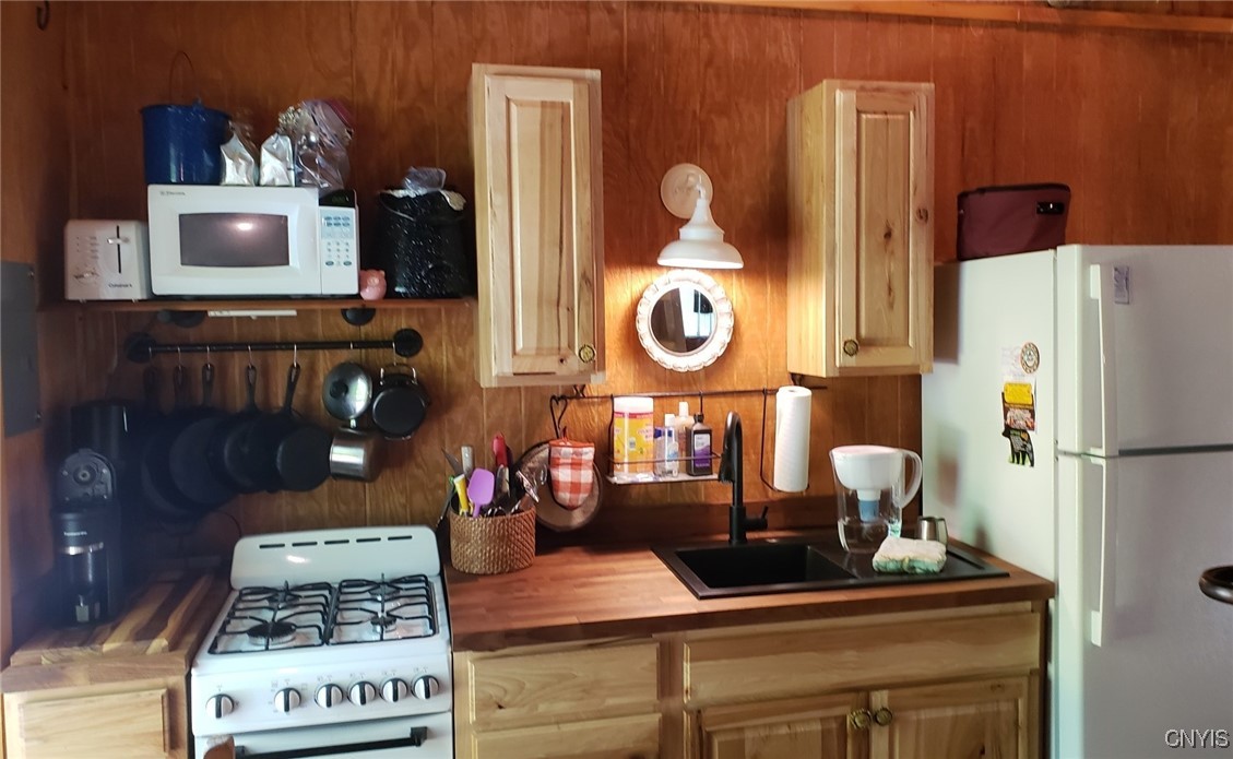 13 Lee Road Florence, NY 13316 - Photo 11 of 39