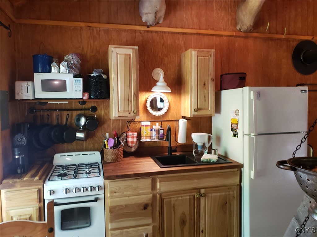 13 Lee Road Florence, NY 13316 - Photo 19 of 39