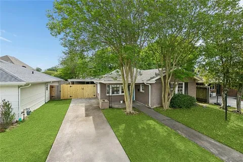$355,000 | 513 Shirmaine Lane, Metairie, LA 70001