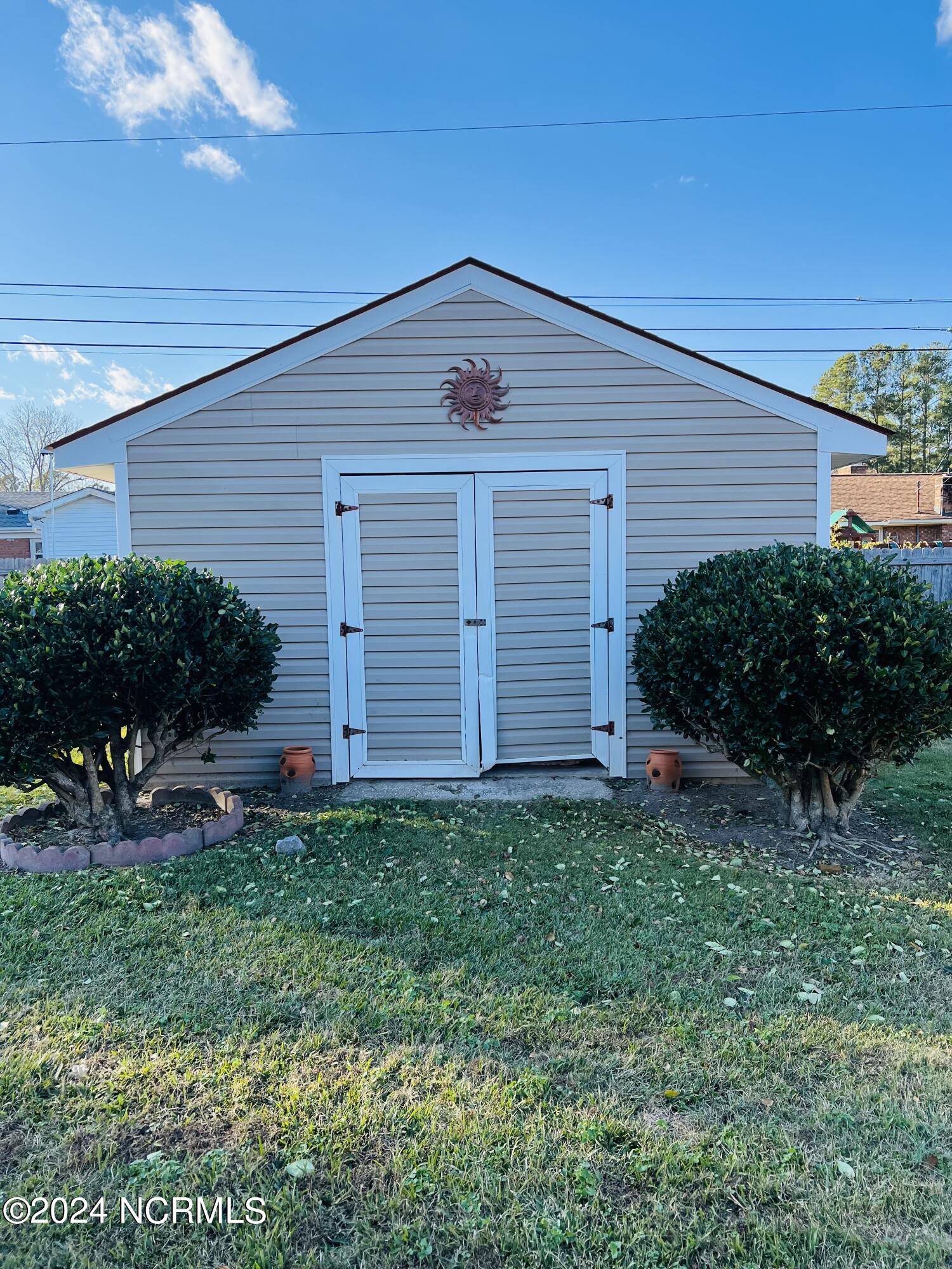 4130 Terrace Drive Ayden, NC 28513 - Photo 12 of 38 IMG_5636