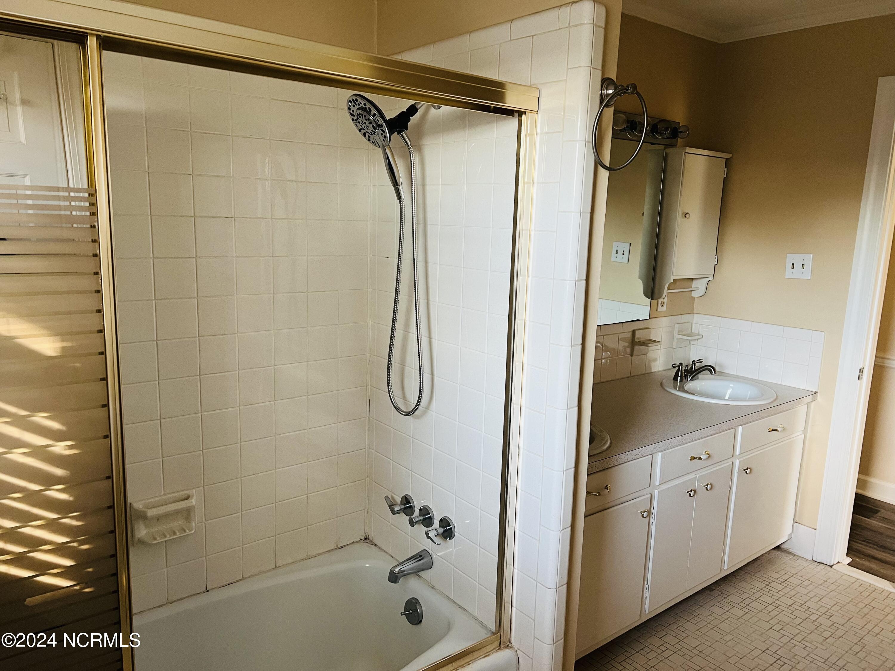 4130 Terrace Drive Ayden, NC 28513 - Photo 29 of 38 IMG_5653