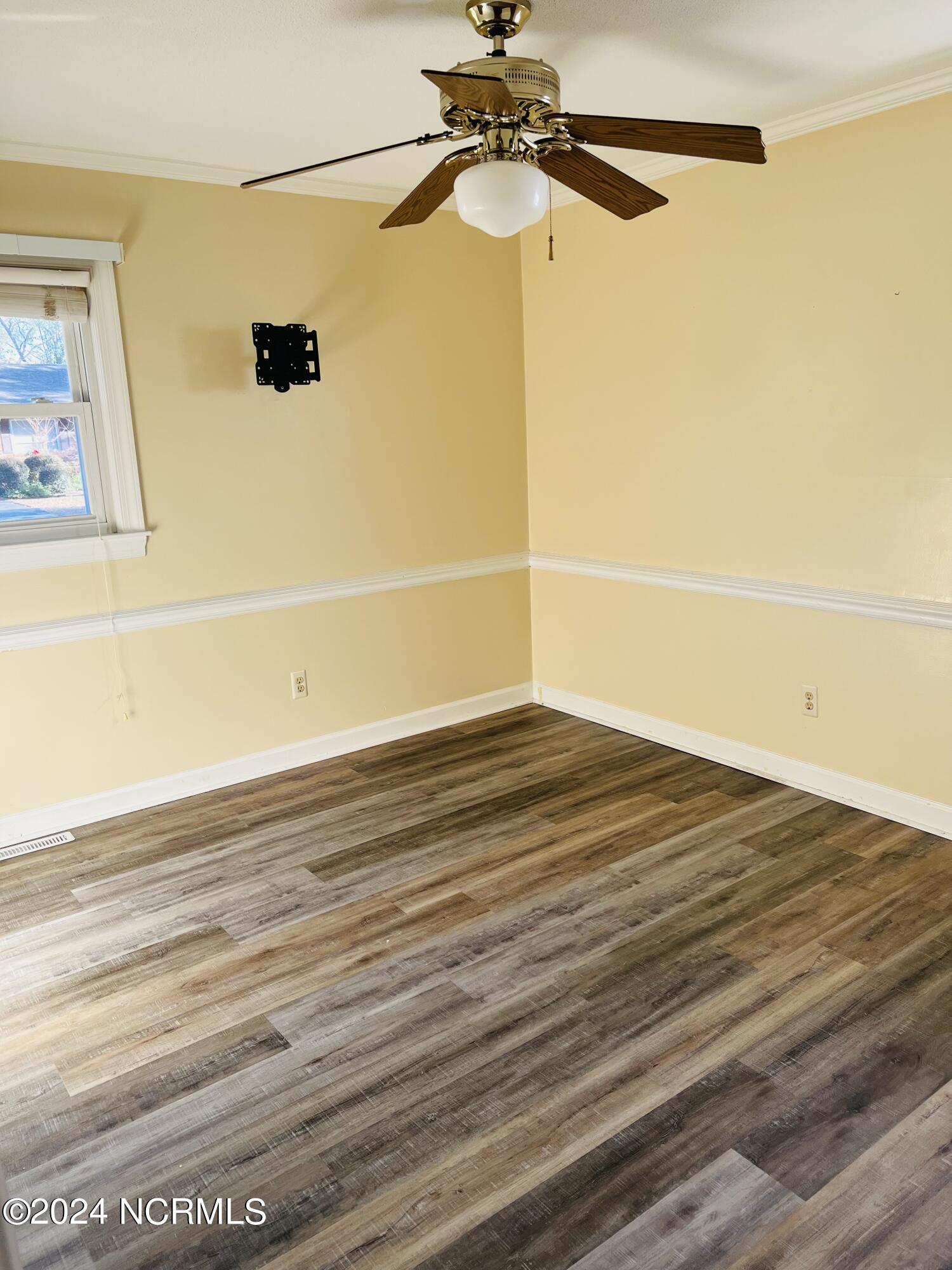 4130 Terrace Drive Ayden, NC 28513 - Photo 33 of 38 IMG_5657