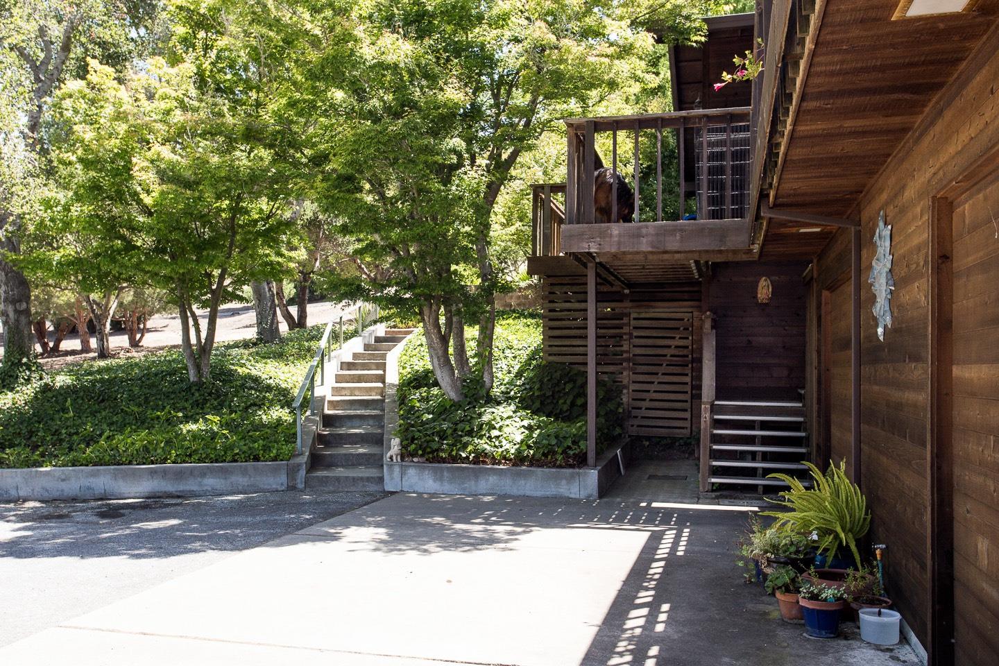 1318 Amesti Road Watsonville, CA 95076 - Photo 2 of 21 Gallery Image 2