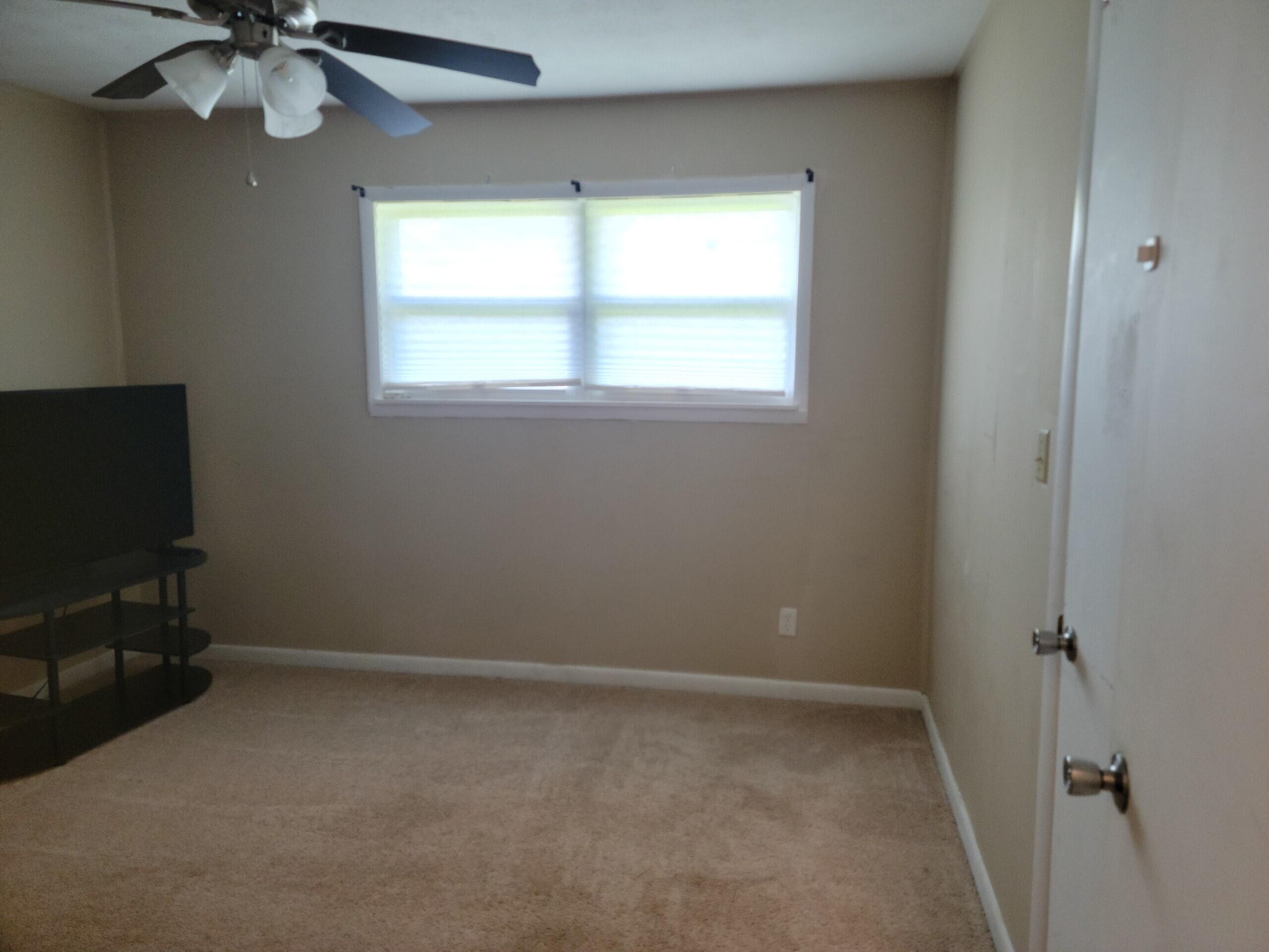 204 East Langdon Road Science Hill, KY 42553 - Photo 34 of 34 ABF7C13D-80B2-40CA-B1A9-54C0D6269155