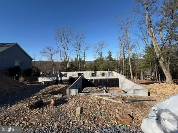 $579,000 | 120 Downhill Circle, Cross Junction, VA 22625