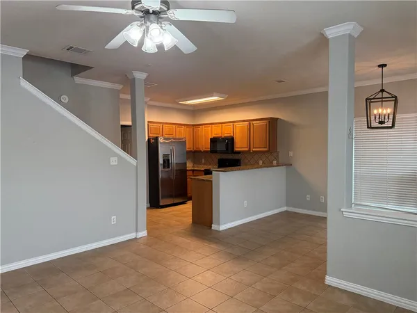 $2,100 | 1001 Krenek Tap Road, Unit 2405, College Station, TX 77840