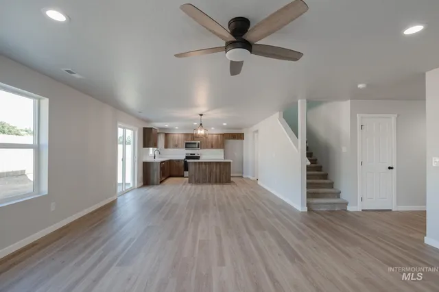 $566,990 | 1120 Woods Bog Court, Middleton, ID 83644