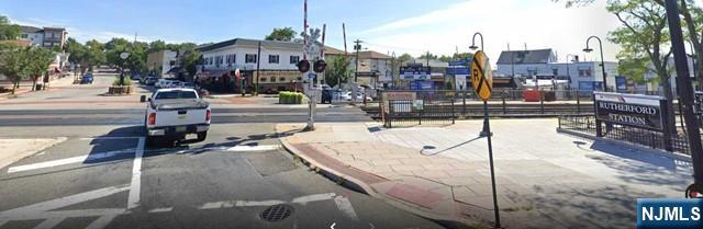 237 Park Avenue, Unit 2 East Rutherford, NJ 07073 - Photo 6 of 7