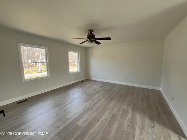 $529,000 | 1281 Brian Lane, Effort, PA 18330