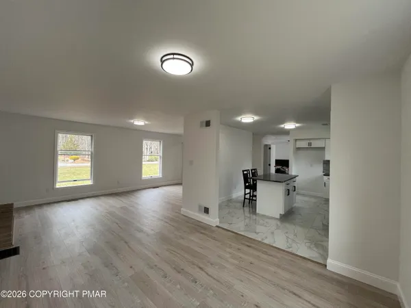 $529,000 | 1281 Brian Lane, Effort, PA 18330