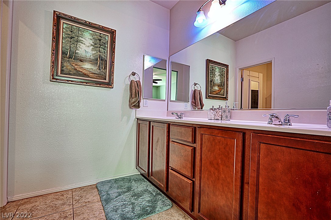 1129 Ricavoli Court Henderson, NV 89052 - Photo 18 of 36