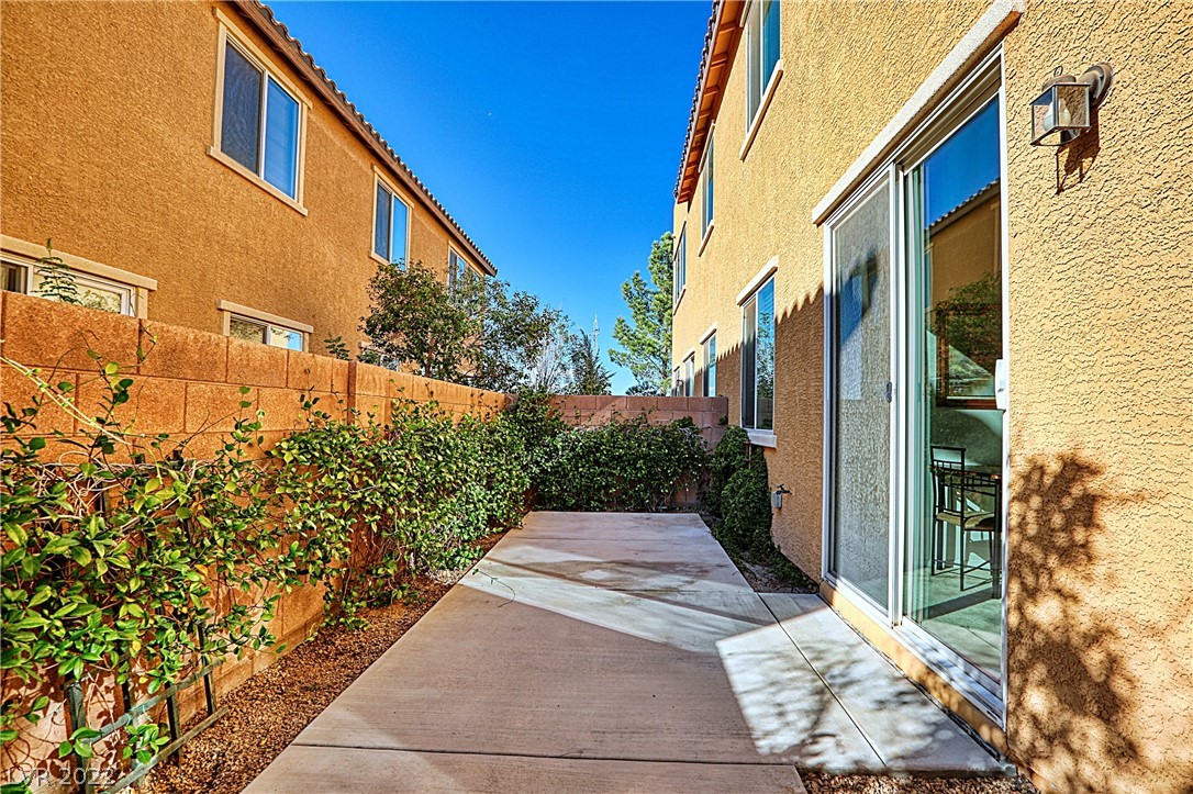 1129 Ricavoli Court Henderson, NV 89052 - Photo 27 of 36