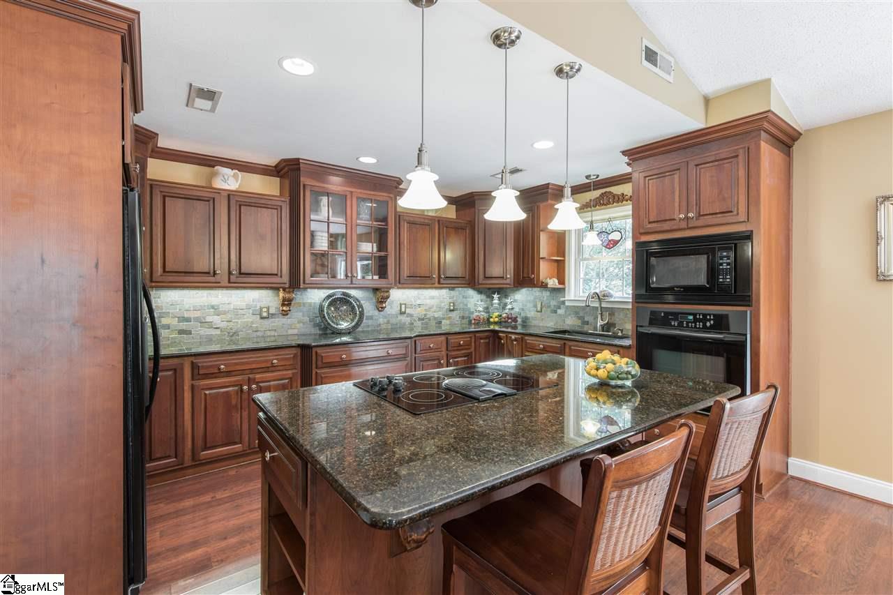 420 East Old Mill Road Travelers Rest, SC 29690 - Photo 6 of 29 Gallery Image 6