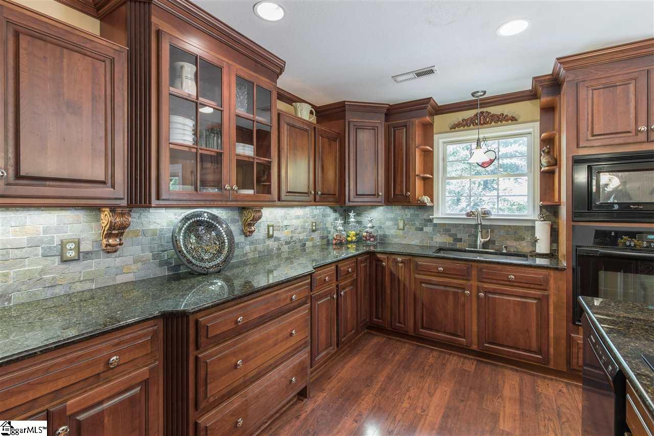 420 East Old Mill Road Travelers Rest, SC 29690 - Photo 7 of 29 Gallery Image 7