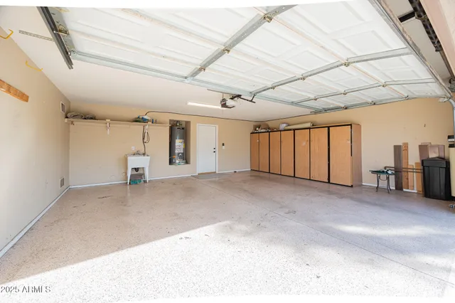 $2,995 | 2300 East Augusta Avenue, Chandler, AZ 85249