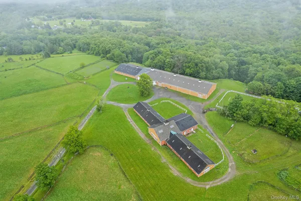 $1,750,000 | 173 Sarah Wells Trail, Campbell Hall, NY 10916