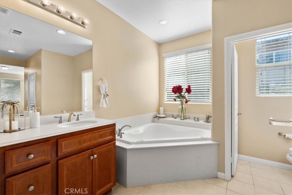 317 Calvert Beaumont, CA 92223 - Photo 21 of 56 Soaking Tub