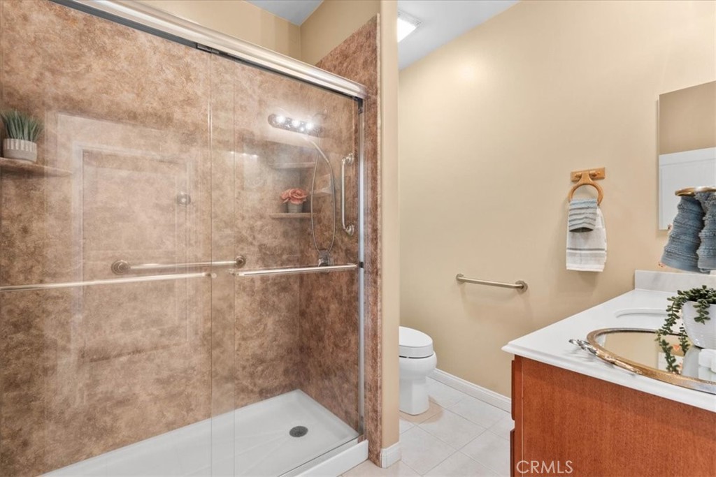 317 Calvert Beaumont, CA 92223 - Photo 29 of 56 Hallway Bathroom Shower