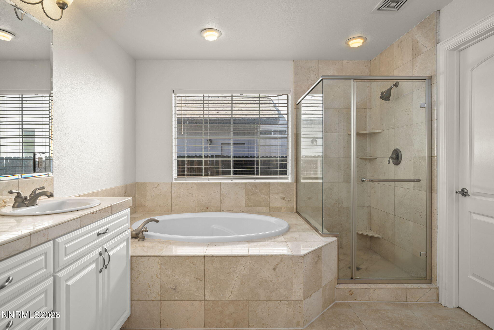 6540 Monticello Court Reno, NV 89519 - Photo 15 of 27 17-web-or-mls-_DSC4002