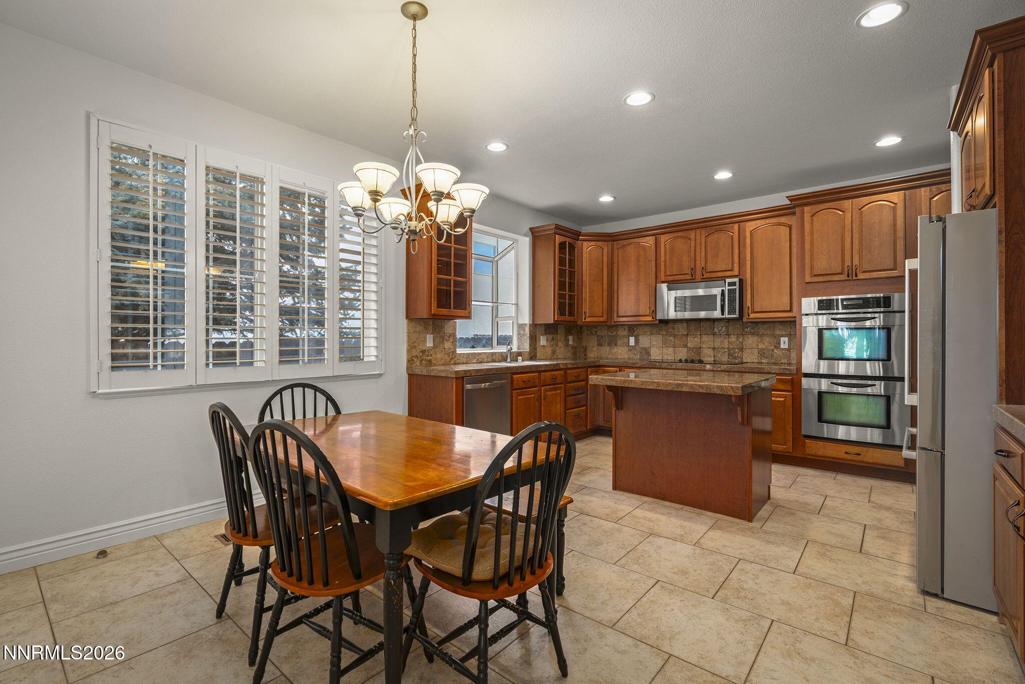 6540 Monticello Court Reno, NV 89519 - Photo 8 of 27 10-web-or-mls-_DSC3951