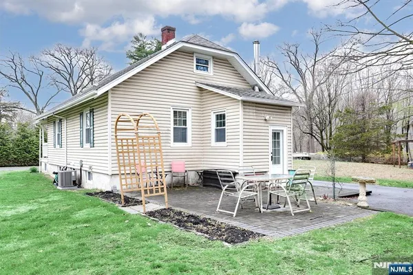 $3,000 | 60 Ramapo Avenue, Oakland, NJ 07436