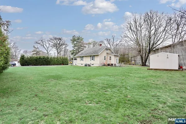 $3,000 | 60 Ramapo Avenue, Oakland, NJ 07436