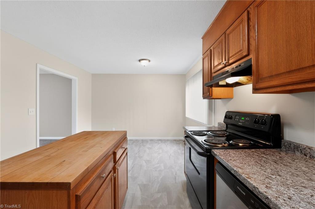 1907 Boulding Avenue High Point, NC 27265 - Photo 13 of 28