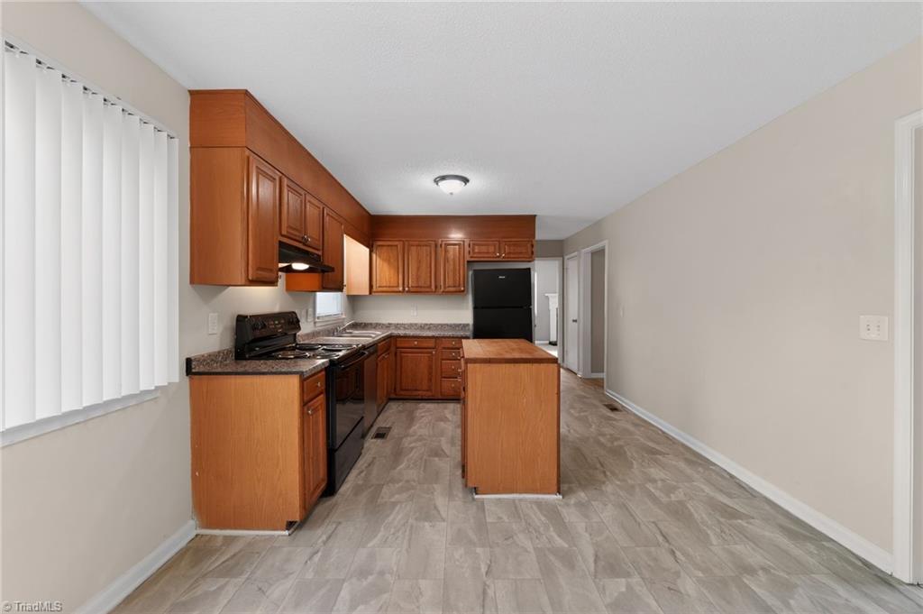 1907 Boulding Avenue High Point, NC 27265 - Photo 17 of 28