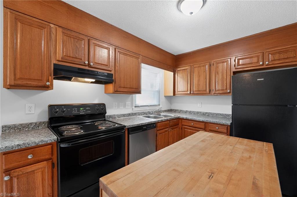 1907 Boulding Avenue High Point, NC 27265 - Photo 18 of 28