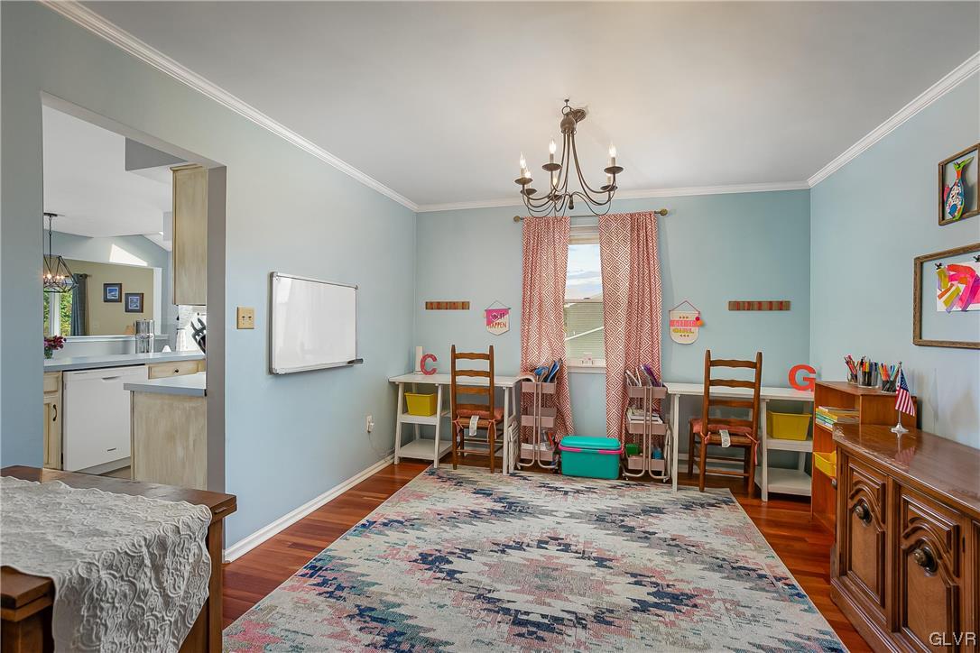 1387 Doe Trail Road Allentown, PA 18104 - Photo 6 of 25 Gallery Image 6
