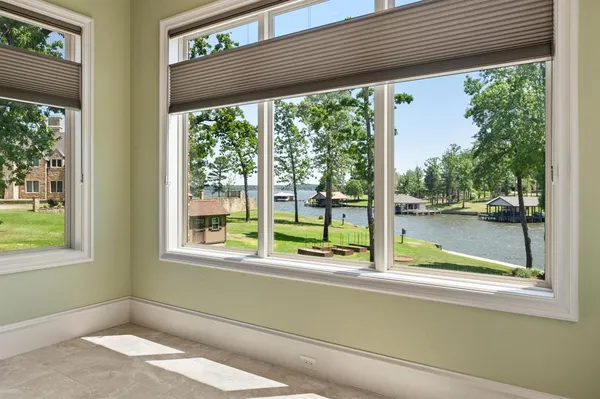 $2,195,950 | 5581 Nancy Circle, Chandler, TX 75758