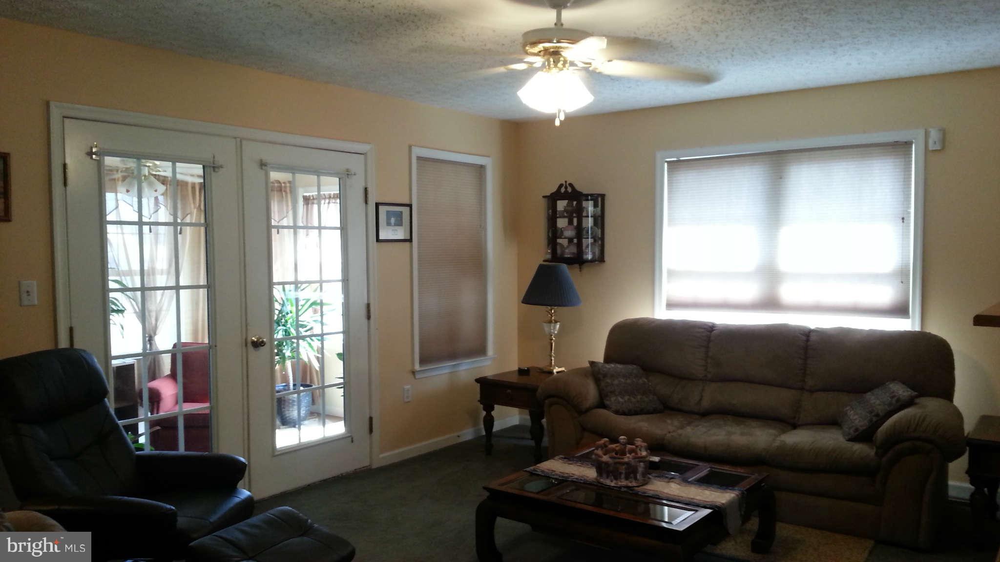 90 Pointer Way Inwood, WV 25428 - Photo 3 of 17 Living Room