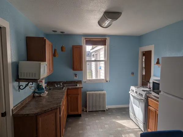 $199,900 | 208 South Washington Avenue, Ludington, MI 49431