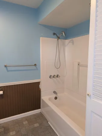 $199,900 | 208 South Washington Avenue, Ludington, MI 49431