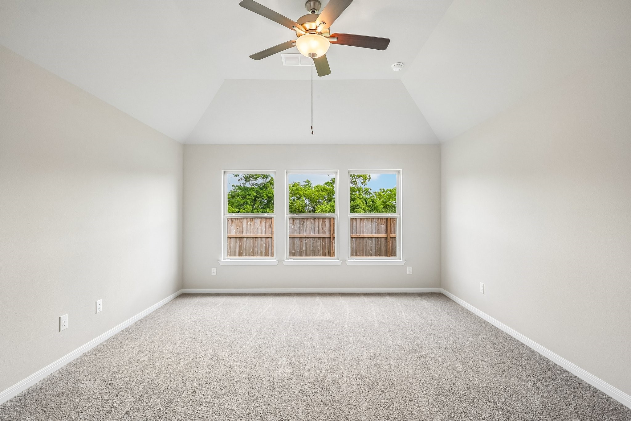 739 Hidden Mdw Street Rosharon, TX 77583 - Photo 18 of 41
