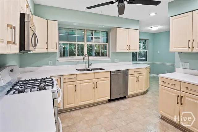 $2,300 | 115 Phyllis Drive, Savannah, GA 31419