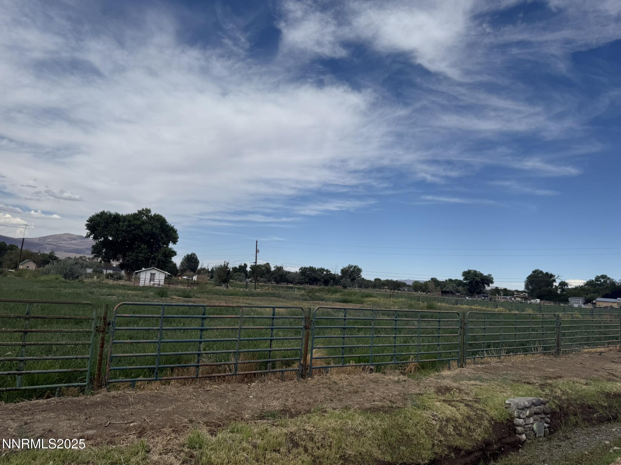 1300 Rancho Road Fernley, NV 89408 - Photo 7 of 39 IMG_6577