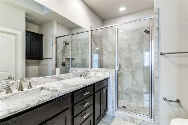 $2,808 | 4323 Dickason Avenue, Unit 6, Dallas, TX 75219