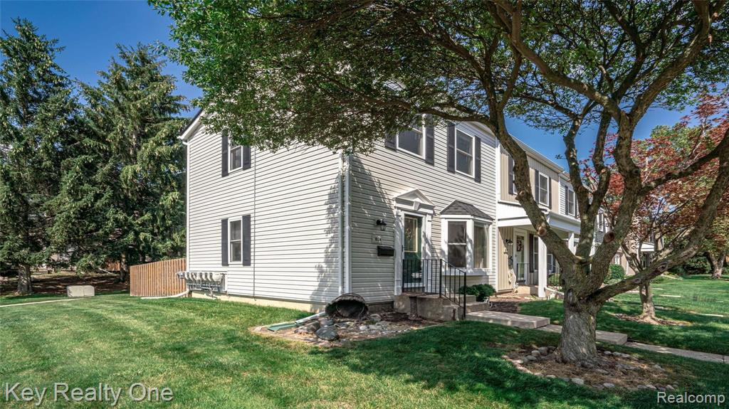 1034 Larson Court Rochester Hills, MI 48307 - Photo 14 of 15
