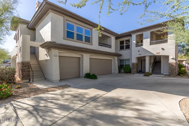 a house view with a outdoor space
