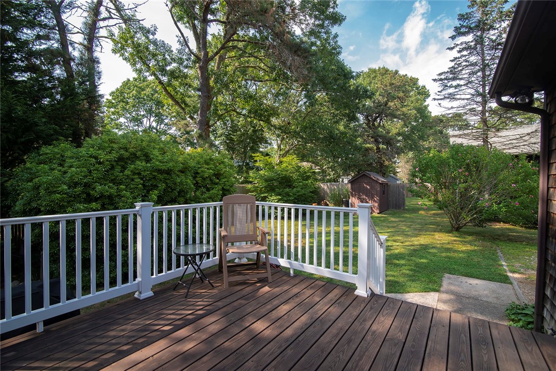 46 Juniper Road South Kingstown, RI 02879 - Photo 6 of 18