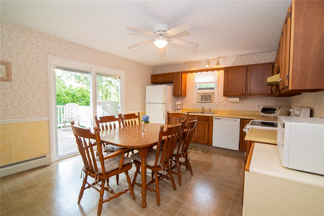 46 Juniper Road South Kingstown, RI 02879 - Photo 8 of 18