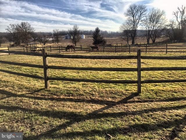 413 Buck Road Quarryville, PA 17566 - Photo 6 of 36