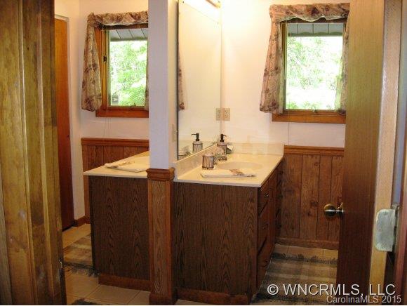 2151 Line Runner Ridge Road Rosman, NC 28772 - Photo 20 of 24 Gallery Image 20