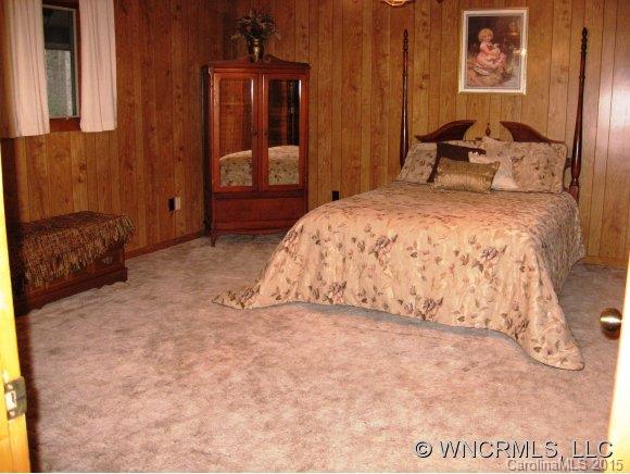 2151 Line Runner Ridge Road Rosman, NC 28772 - Photo 9 of 24 Gallery Image 9